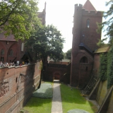 DIGITAL CAMERA